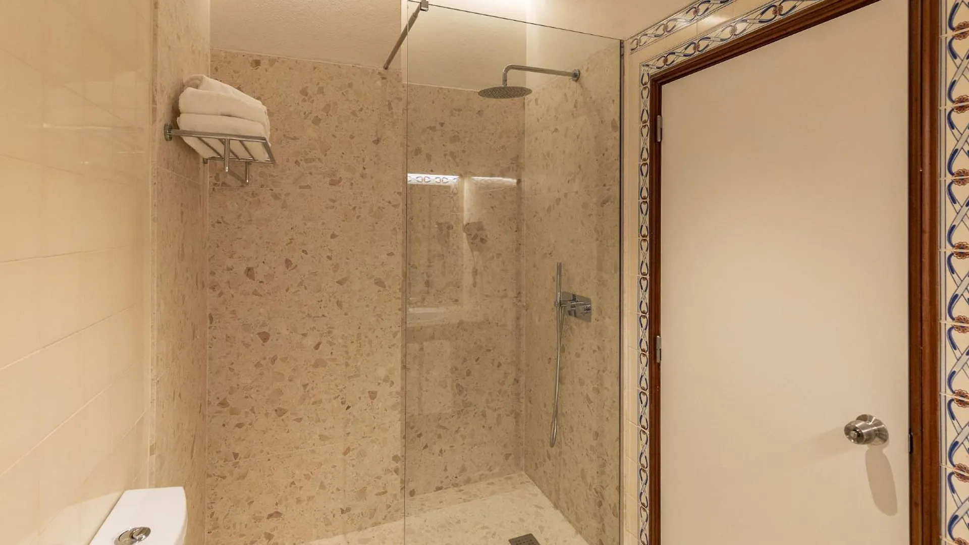 Belavista Da Luz - Wellness & Lifestyle Hotel 4*,  Portugal